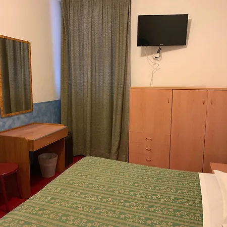 Boutique Hotel Calais Milano - Jcube Hotellerie-2